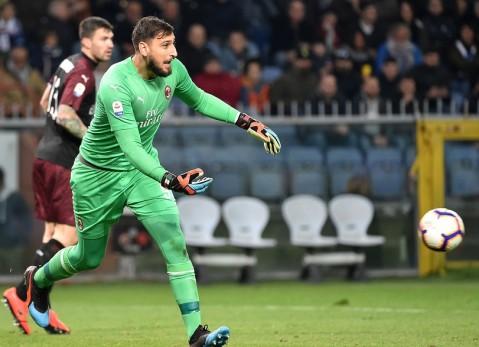  国际米兰门将低级失误导致欧联资格生变  